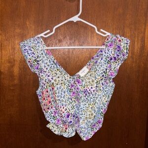 Everly Multicolor Floral Blouse with Ruffle Sleeves